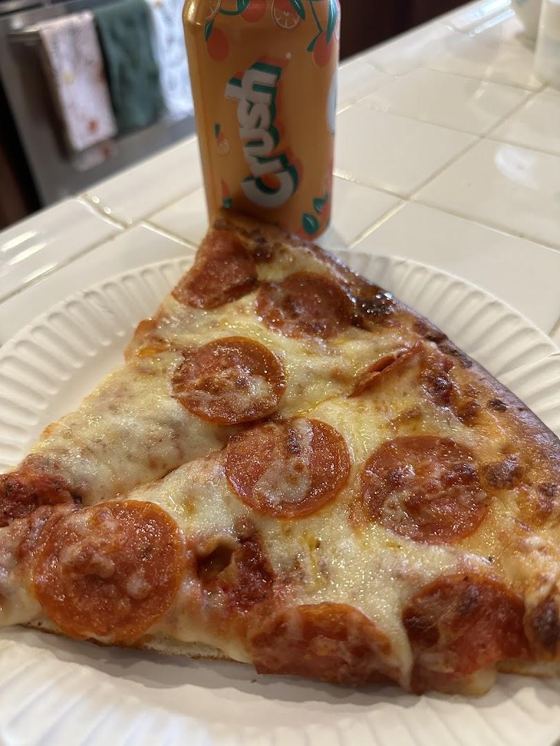 Santas Pizza